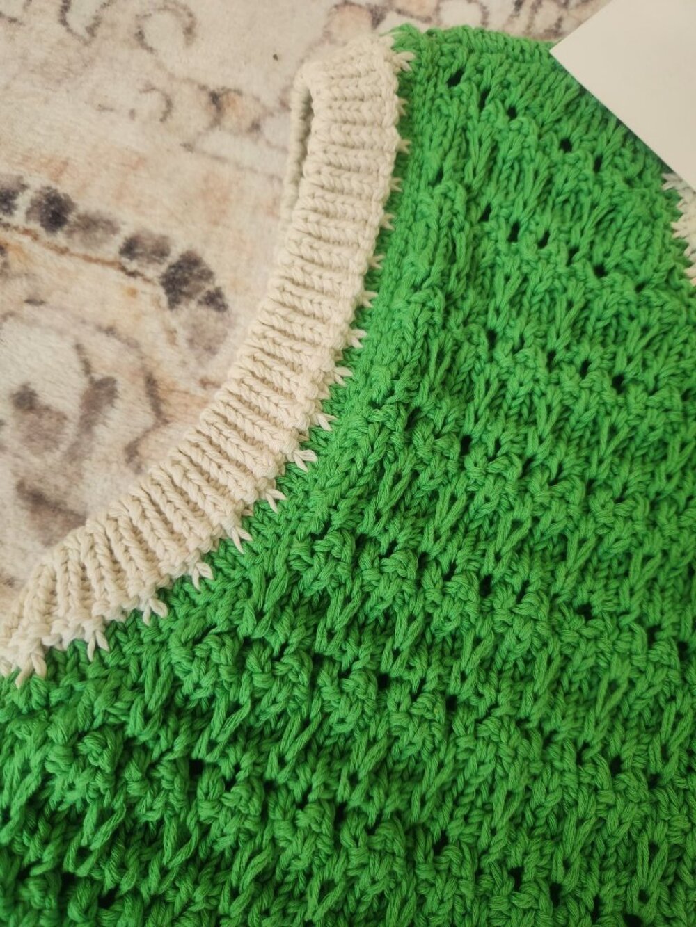 Zara Women's Sz. S Green & Ivory Crochet Large Button Vest NWT - Picture 5 of 7